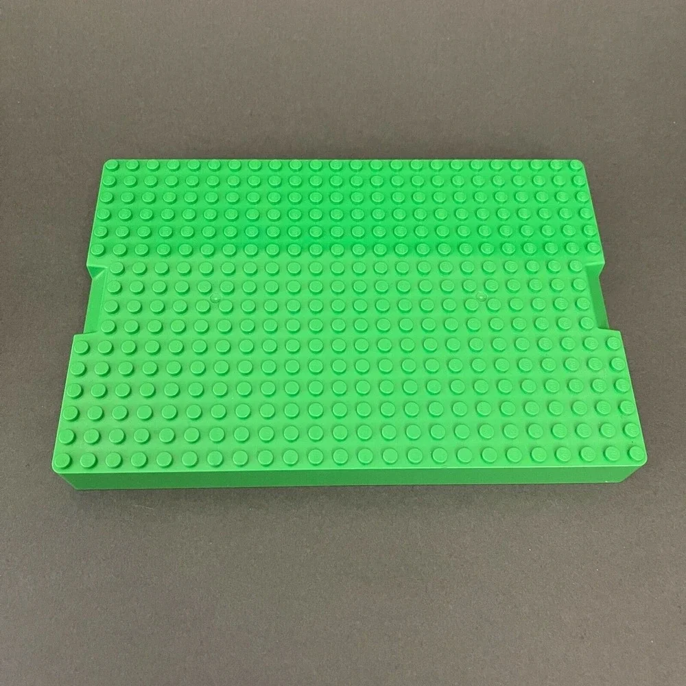 Lego 2010 Green Baseplate Replacement Add-on Piece Part 7 1/2